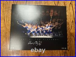Wayne Gretzky Signed Autographed 16X20 Photo Art of the Slapshot Oilers UDA