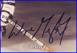 Wayne Gretzky Signed Autographed 8x10 Photo Los Angeles LA Kings BAS Beckett