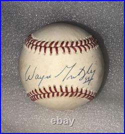 Wayne Gretzky Signed Autographed American League Baseball COA PEFECT SIG