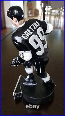 Wayne Gretzky Signed Autographed Gartlan Figurine Statue #1108/1851 COA 9-1/2