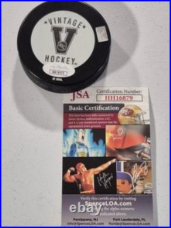 Wayne Gretzky Signed Autographed LA KINGS HOCKEY PUCK JSA COA
