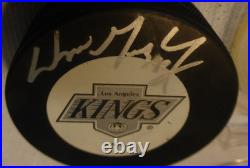 Wayne Gretzky Signed Autographed Los Angeles Kings Puck no certs