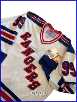 Wayne Gretzky Signed Autographed NY Rangers Vintage CCM Jersey NWT Authenticated
