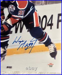 Wayne Gretzky Signed Edmonton Oilers 8x10 Photo with COA