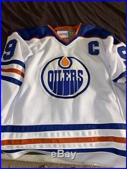 Wayne Gretzky Signed Edmonton Oilers Hockey Jersey PSA / DNA Full Letter