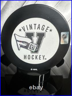 Wayne Gretzky Signed Edmonton Oilers Logo Hockey Puck Fanatics