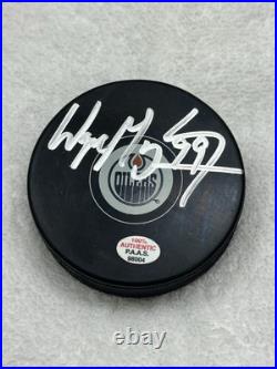 Wayne Gretzky Signed Edmonton Oilers NHL Puck COA