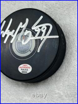 Wayne Gretzky Signed Edmonton Oilers NHL Puck COA