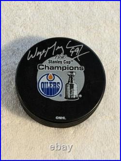 Wayne Gretzky Signed Edmonton Oilers NHL Puck WGA COA