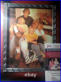 Wayne Gretzky Signed Family Photo, JSA, Kings, Great One
