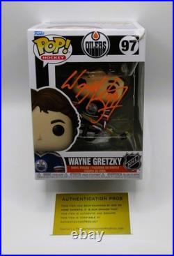 Wayne Gretzky Signed Funko In Case With COA (986002) (Oilers)
