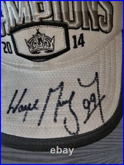 Wayne Gretzky Signed Hat (No Coa)