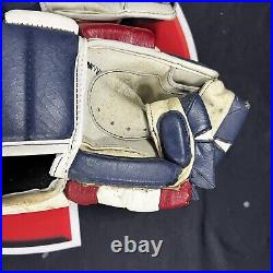 Wayne Gretzky Signed Hespeler Game Model Hockey Gloves Autographed Upper Deck