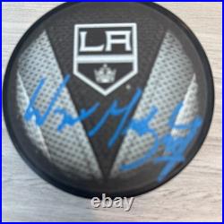 Wayne Gretzky Signed Hockey Puck Cert NHL Hologram on back