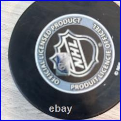 Wayne Gretzky Signed Hockey Puck Cert NHL Hologram on back