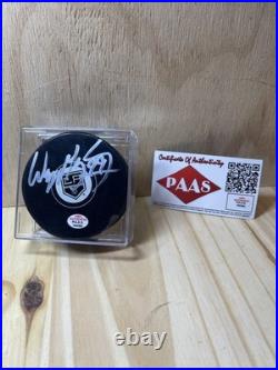 Wayne Gretzky Signed Hockey Puck Cert PAAS COA #104392 Free Case Upper Deck Card