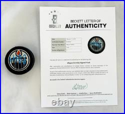 Wayne Gretzky Signed Hockey Puck Edmonton Oilers Beckett BAS 1 COA
