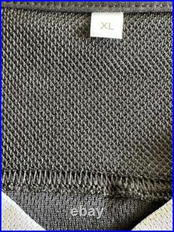 Wayne Gretzky Signed Jersey. Gretzky Holo Sticker COA. Kings