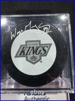 Wayne Gretzky Signed Los Angeles Kings Hockey Puck Fanatics Authentic