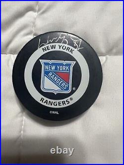 Wayne Gretzky Signed Los Angeles Kings NHL Hockey Puck with COA