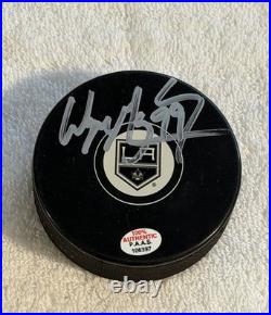 Wayne Gretzky Signed Los Angeles Kings NHL Puck COA