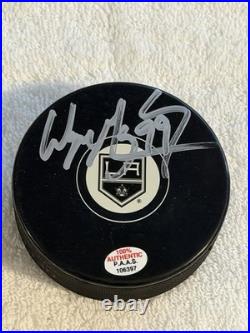 Wayne Gretzky Signed Los Angeles Kings NHL Puck COA