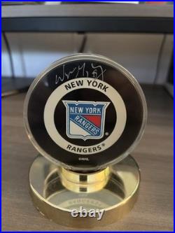 Wayne Gretzky Signed New York Rangers NHL Hockey Puck with Upper Deck COA