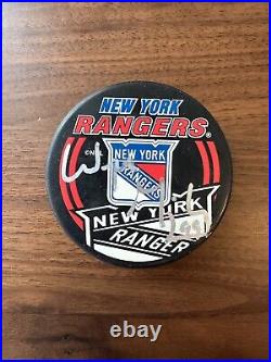 Wayne Gretzky Signed New York Rangers NHL Puck COA