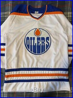 Wayne Gretzky Signed Oilers Jersey Authenticated