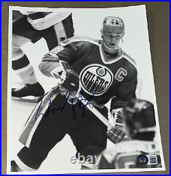 Wayne Gretzky Signed Photo 8 X 10 Autographed Beckett Authentication Loa Bas