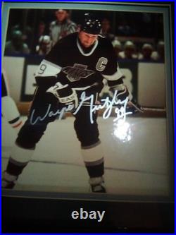 Wayne Gretzky Signed Picture with 1990 Card & Puck