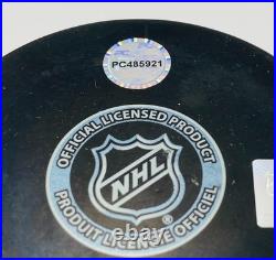Wayne Gretzky Signed Puck With COA (PC485921) (Kings)