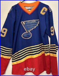 Wayne Gretzky Signed St Louis Blues Jersey Autographed Beckett BAS LOA