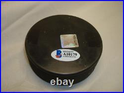 Wayne Gretzky Signed Team Canada Hockey Puck Autographed Beckett BAS LOA 1A