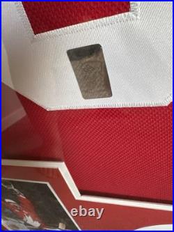 Wayne Gretzky Signed Team Canada Jersey Framed Display Auto Local Pickup