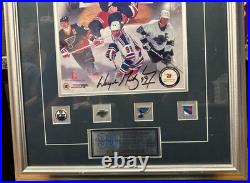 Wayne Gretzky Signed WG Auth. Framed Photo Oilers/Kings/Blues/NYR 26.5x20.5 RARE