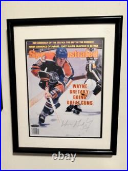 Wayne Gretzky Signed and Framed Sports Illustrated Photo Upper Deck Authentic