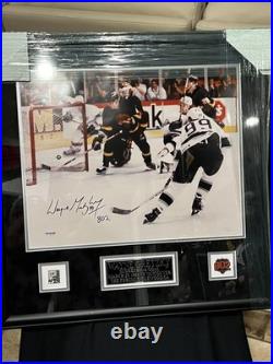 Wayne Gretzky Signed autograph LA Kings Photo, Upper Deck Authenticated