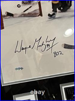 Wayne Gretzky Signed autograph LA Kings Photo, Upper Deck Authenticated