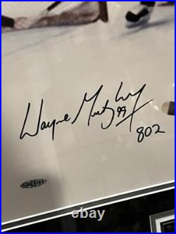 Wayne Gretzky Signed autograph LA Kings Photo, Upper Deck Authenticated
