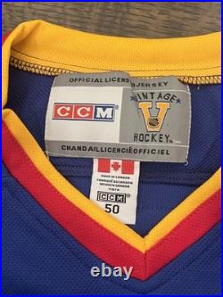 Wayne Gretzky St. Louis Blues Autographed Framed Jersey with JSA LOA