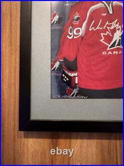 Wayne Gretzky Team Canada Signed Photo JMSTERN Authentication