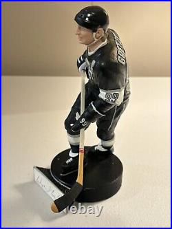 Wayne Gretzky The Great One Autographed Gartlan USA Figurine LA Kings