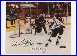 Wayne Gretzky Upper Deck Authenticated Signed 8x10 Photo 802 Autograph