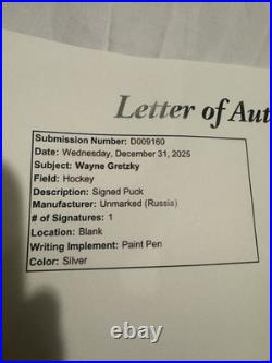 Wayne Gretzky, Walter Gretzky & Brent Gretzky Signed Hockey Pucks RARE JSA