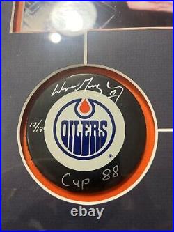 Wayne Gretzky autographed Oiler game puck Cup 88 #17/199 in shadow box with COA