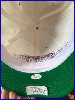 Wayne Gretzky autographed hat with authentication from JSA