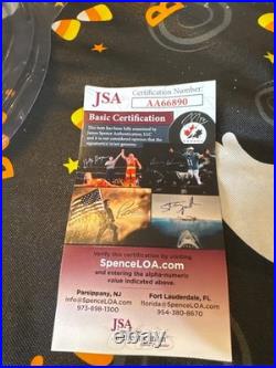 Wayne Gretzky autographed hat with authentication from JSA