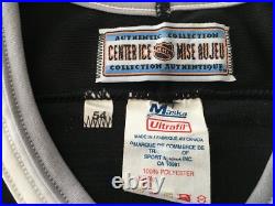 Wayne Gretzky hand signed LA Kings Hockey Jersey Size 54 COA x 3 Wayne Gretzky hand signed LA Kings Hockey Jersey Size 54 COA x 3