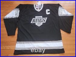 Wayne Gretzky'la Kings' NHL Great Scorer Hof Mvp Signed Kings Jersey Coa 1